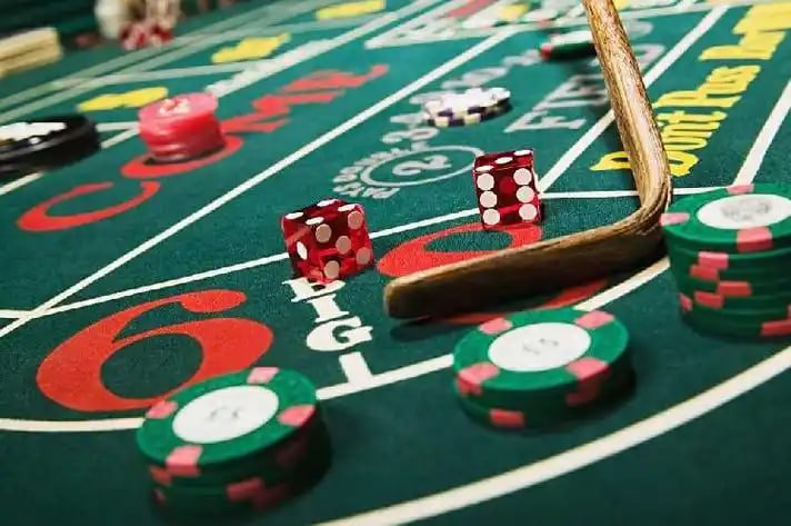 Meja live casino hk pool asli dengan dealer nyata untuk pemain Indonesia